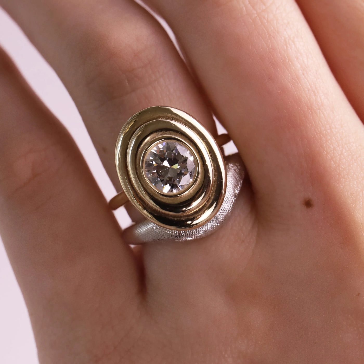 1.26ct Diamond In-Orbit Ring