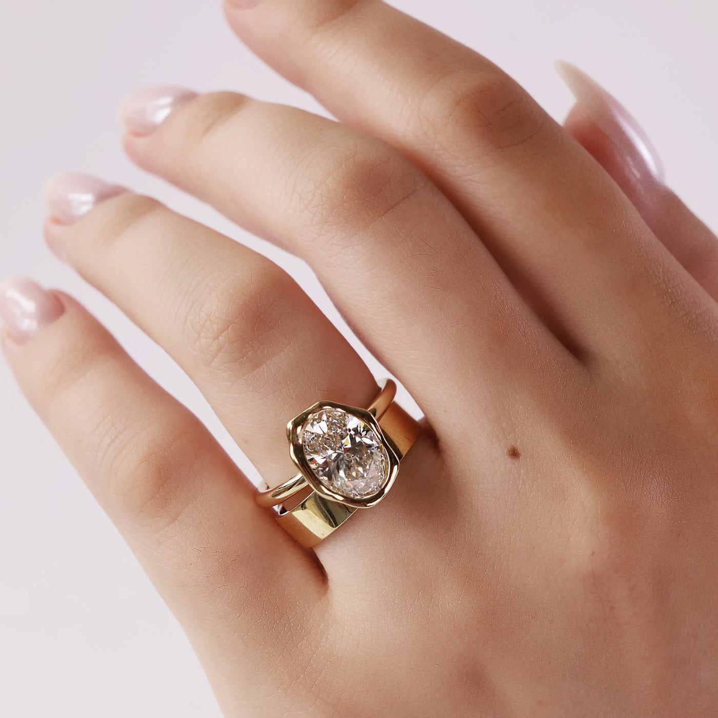 3.06ct Lab-Created Oval Diamond Abstract Bezel Ring
