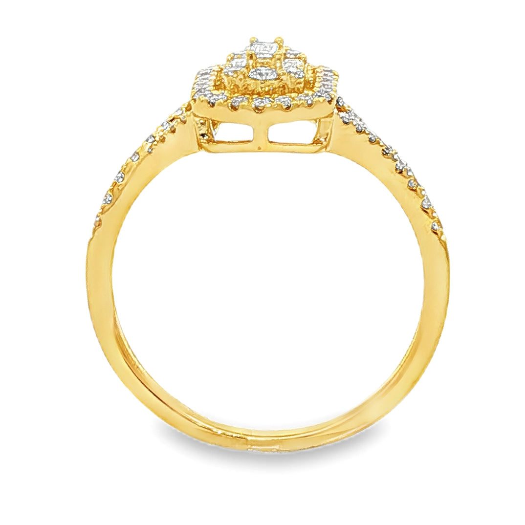 18k Gold Baguette Diamond Ring 67028