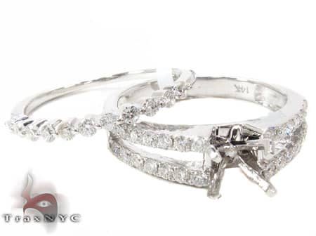 Lovely Semi Mount Engagement Set 16874