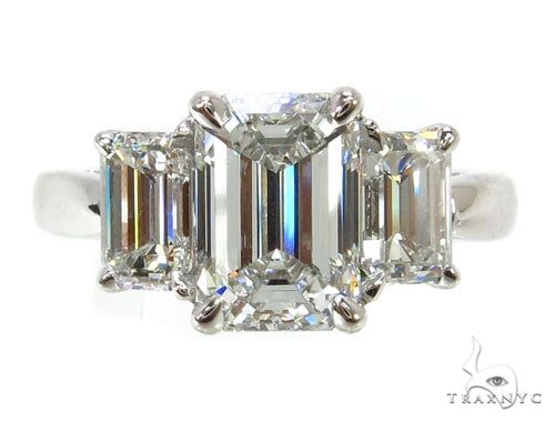 18k White Gold Prong Diamond Wedding Ring-40016