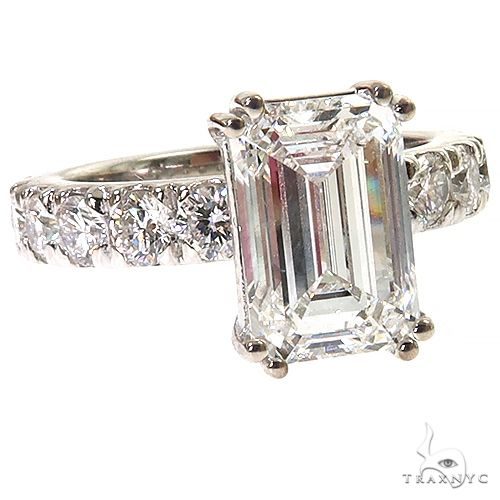 Emerald Cut Diamond Engagement Ring 68840