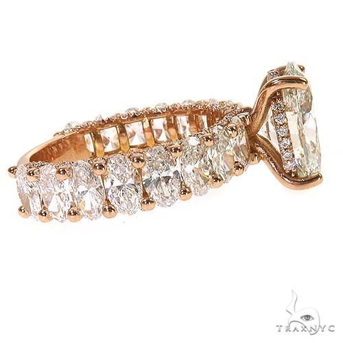 Oval Cut Diamond Engagement Ring 69569