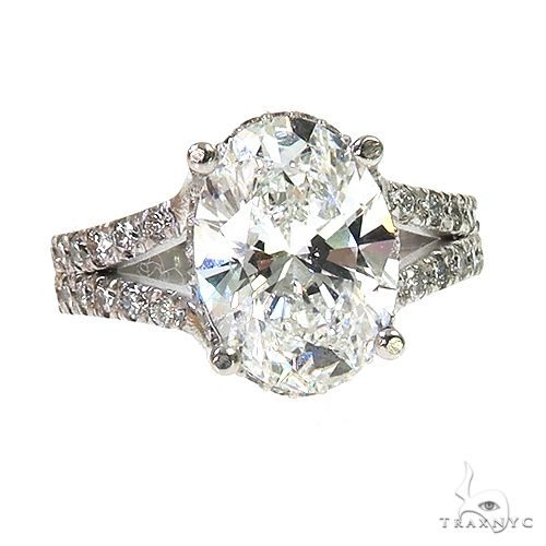 Oval Diamond Engagement Ring 68839