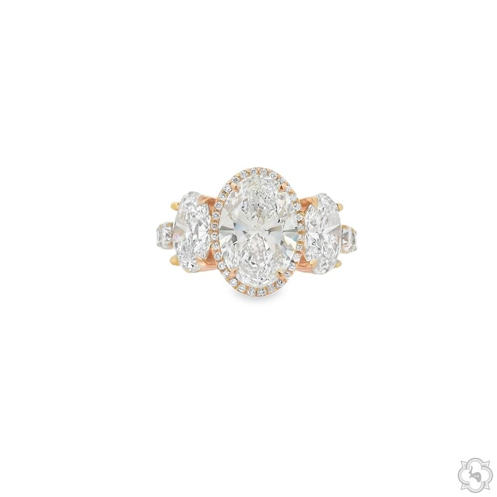 Oval Diamond Engagement Ring 70471