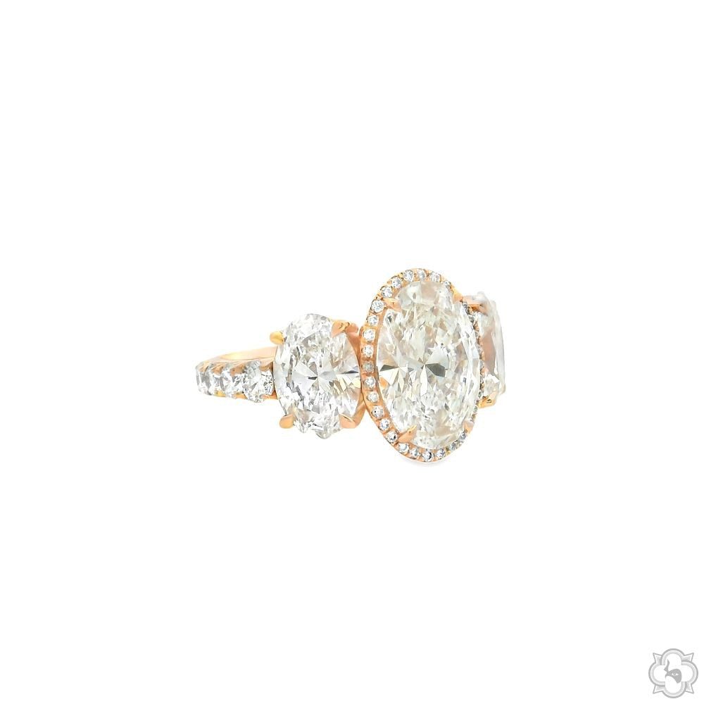 Oval Diamond Engagement Ring 70471