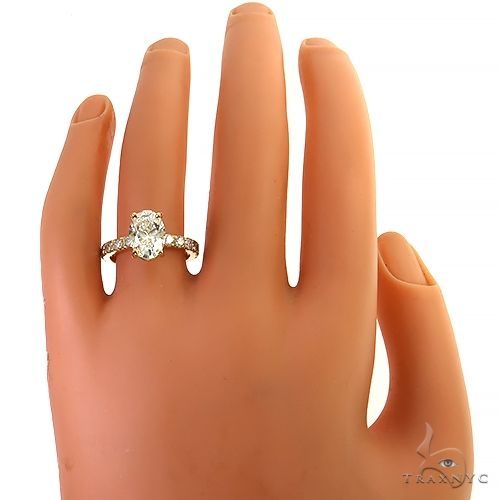 Oval Diamond Engagement Ring (Lab) 69646