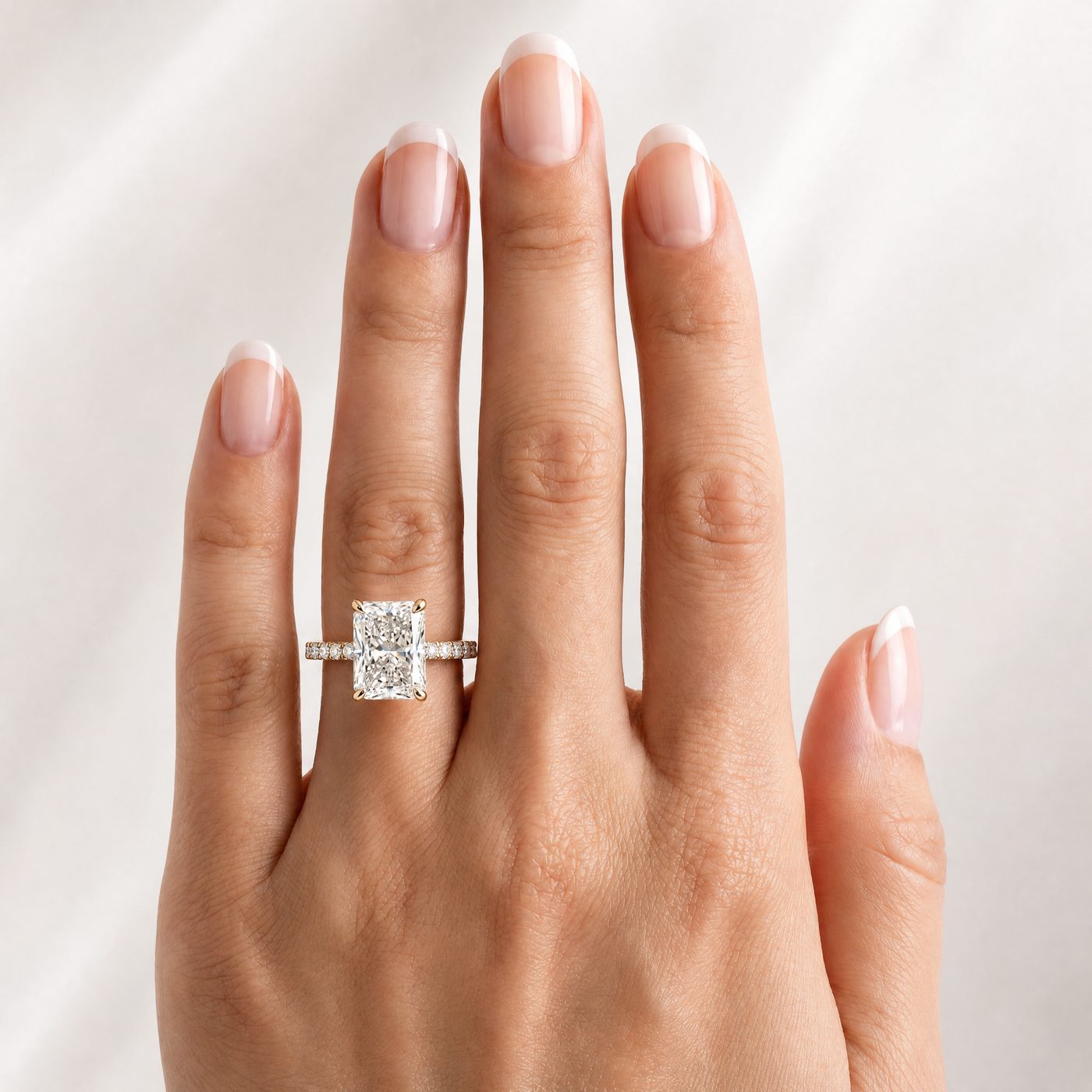 Radiant Cut Diamond Engagement Ring 68554