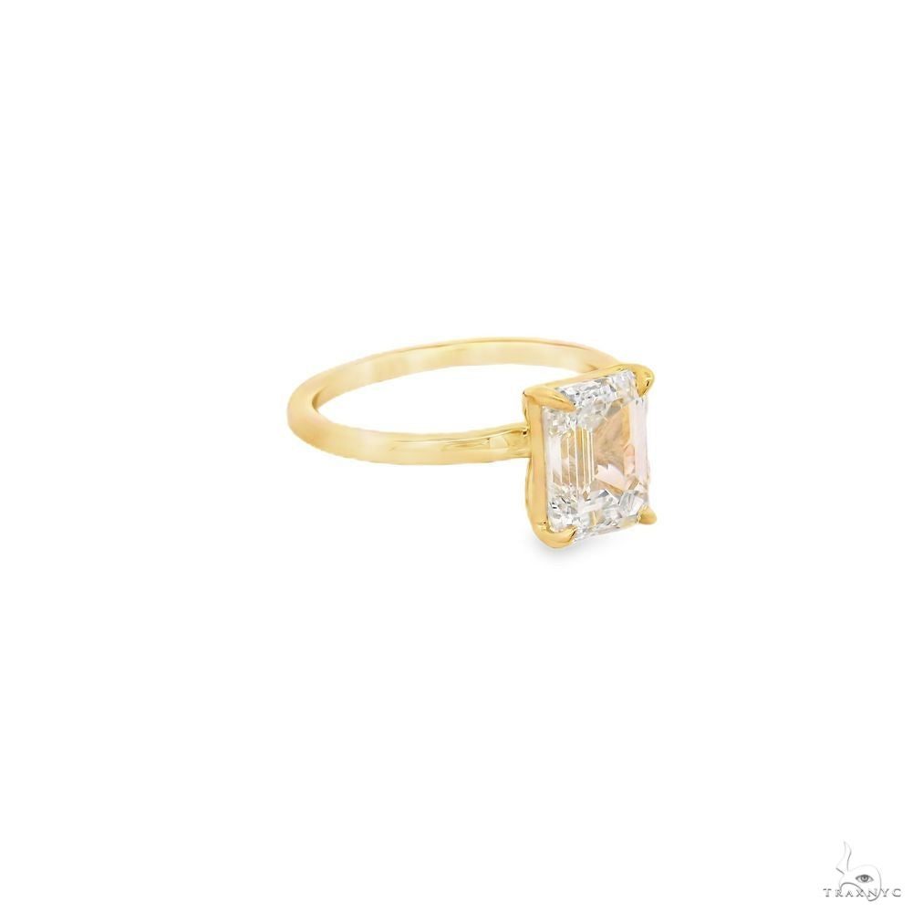 Solitaire Emerald Diamond Engagement Ring (S) 70114