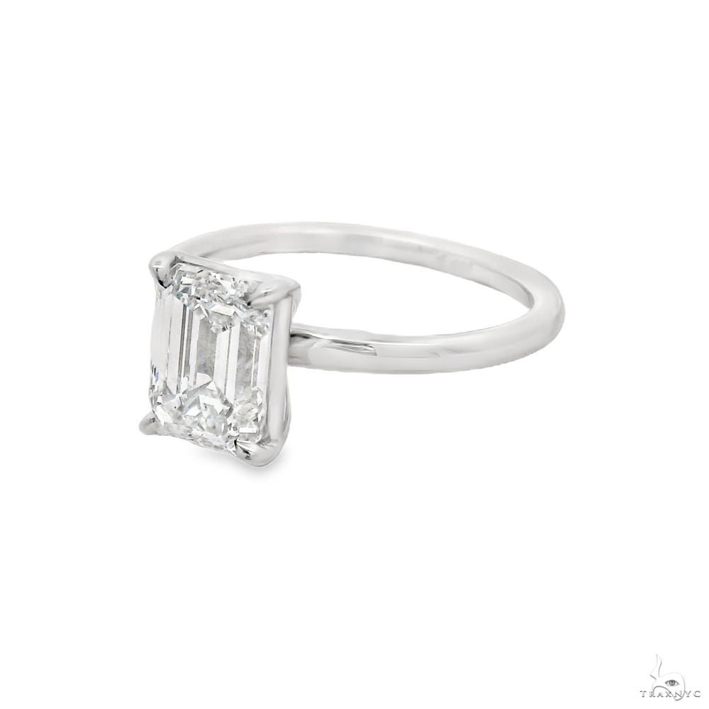 Solitaire Emerald Diamond Engagement Ring (S) 70114