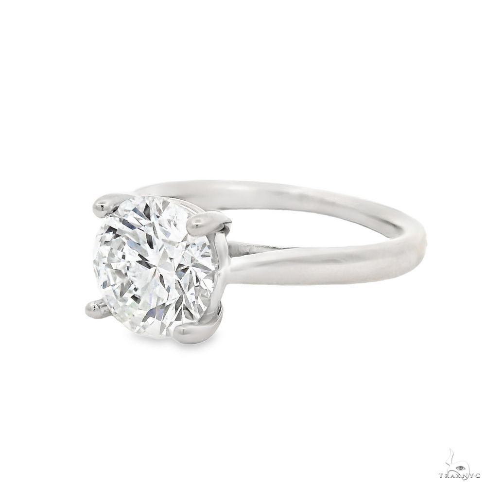 Solitaire Round Brilliant Diamond Engagement Ring 70119