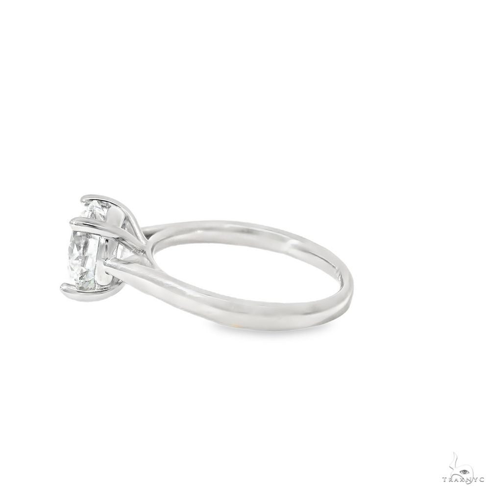 Solitaire Round Brilliant Diamond Engagement Ring 70119