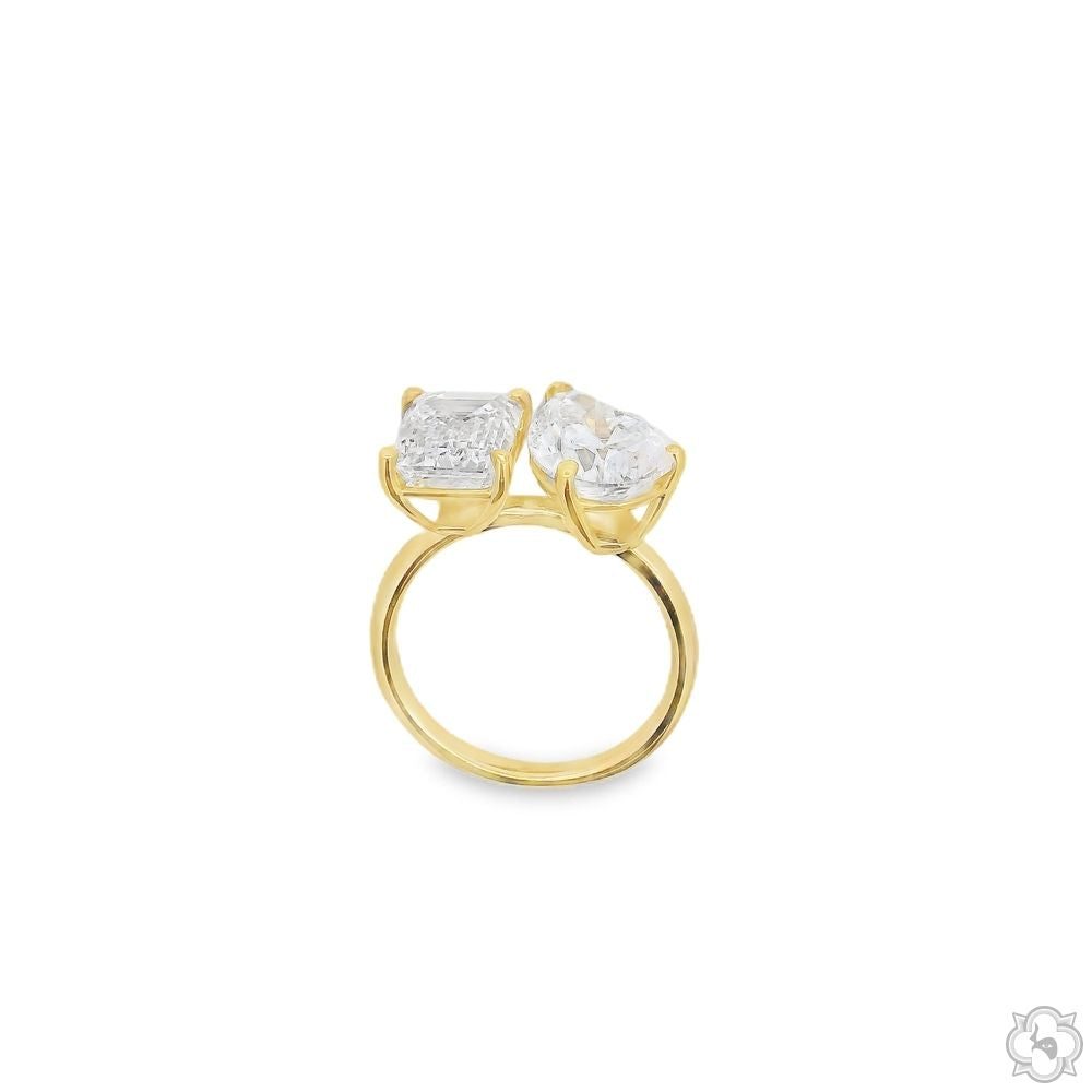 The Toi et Moi Emerald and Pear Engagement Ring 70476