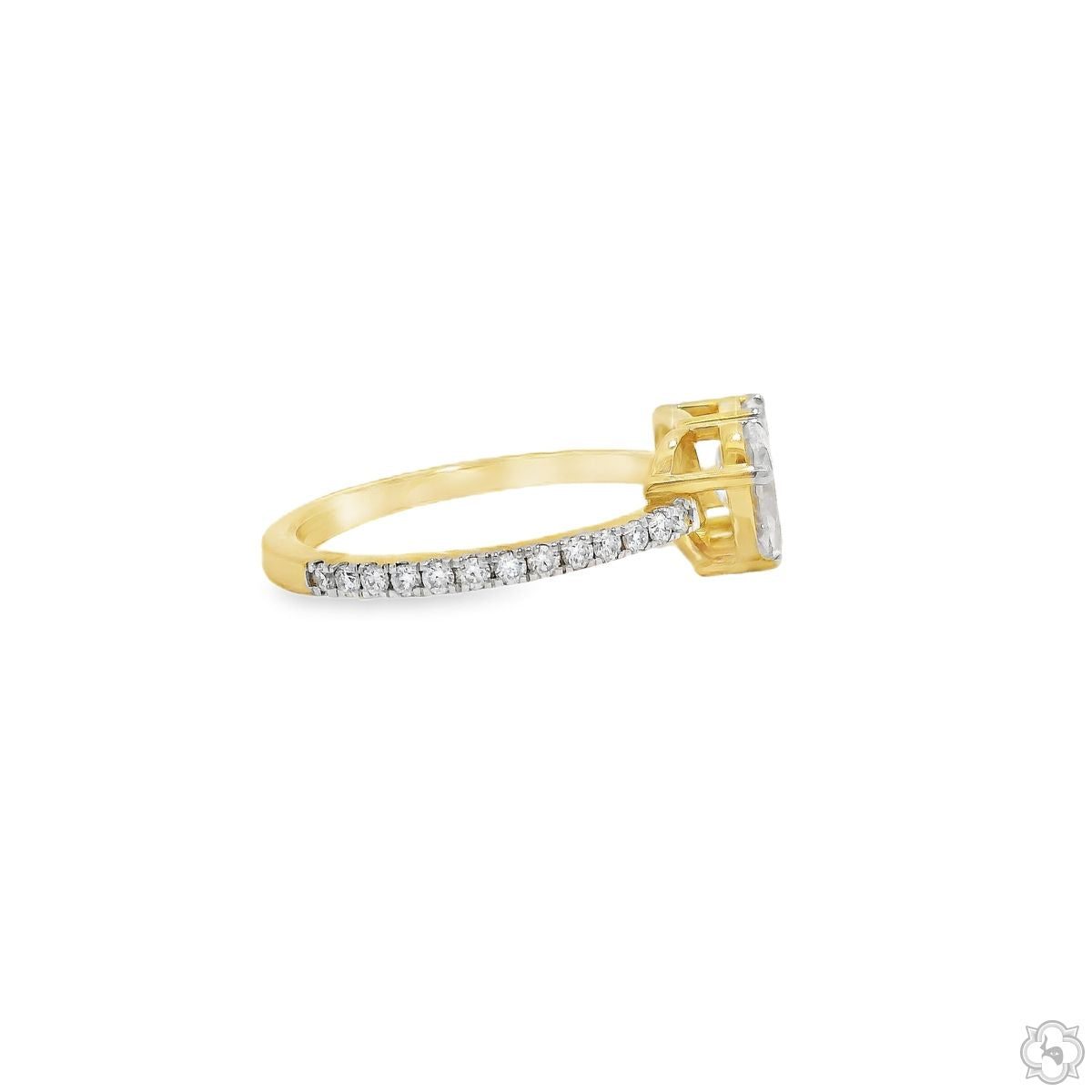 The Toi et Moi Emerald and Pear Engagement Ring 70501