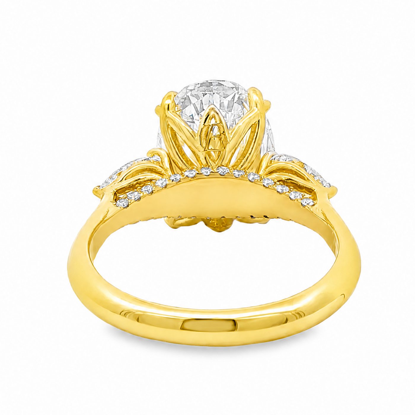 Opulent Oval Engagement Ring 71377