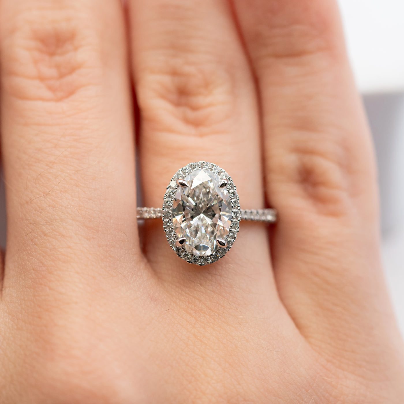 Oval Halo Diamond Engagement Ring 70951